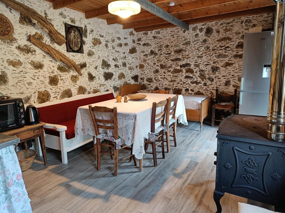 Casa Pappadiana Traditional Stonehouse Villa Kefálion Eksteriør bilde